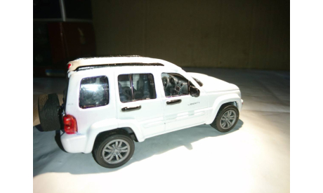 Jeep Liberty (KJ) (2002-2007). MotorMax. Scale 1/43., масштабная модель, Autotime Collection, 1:43