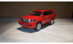 Toyota Land Cruiser 200 second restyle (2020) 1/43