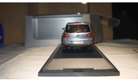 VW Tiguan 1-st Generation (5N) (2007-2018) 1/43, масштабная модель, Volkswagen, i-Scale / Dealer Box (Schuco), scale43