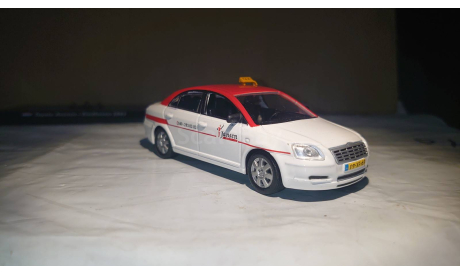 Toyota Avensis Second generation (T250/2003-2009) 1/43, масштабная модель, Leo Models, scale43