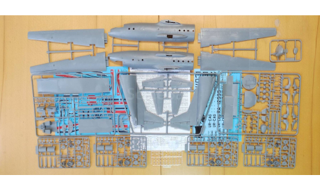 Модель самолета Ан-12, сборные модели авиации, scale72