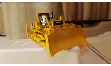 Бульдозер Komatsu D375A First Gear 1/50, масштабная модель трактора, 1:50