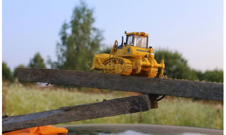 Бульдозер Komatsu D65EX First Gear 1/50, масштабная модель трактора, 1:50