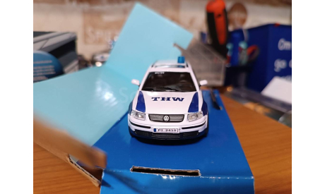 Volkswagen Passat Variant Cararama / Hongwell, масштабная модель, scale43