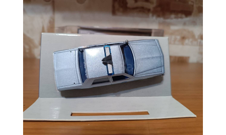 Chevrolet Caprice 1988 White Rose Collectibles, масштабная модель, scale43
