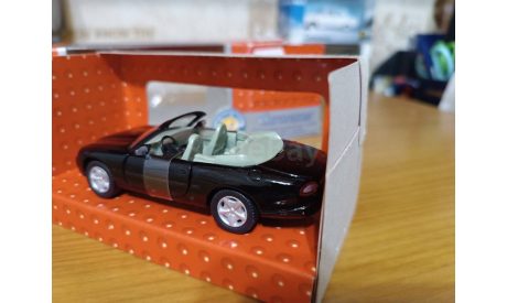 Jaguar XK 8 Cararama / Hongwell, масштабная модель, Bauer/Cararama/Hongwell, scale43