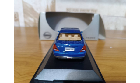 Nissan Teana Kyosho / Dealer, масштабная модель, scale43