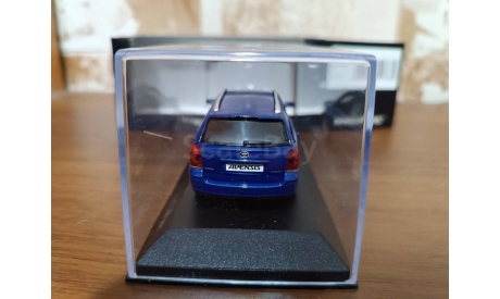 Toyota Avensis 2009 Minichamps, масштабная модель, scale43