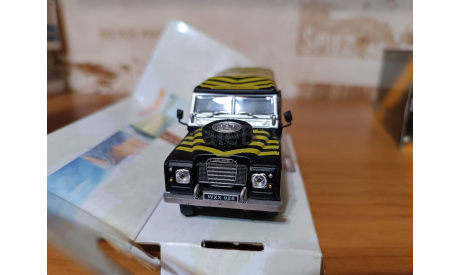 Land Rover 109 Series 3 Cararama / Hongwell, масштабная модель, Bauer/Cararama/Hongwell, scale43