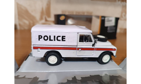 Land Rover 109 Series 3 Cararama / Hongwell, масштабная модель, Bauer/Cararama/Hongwell, scale43