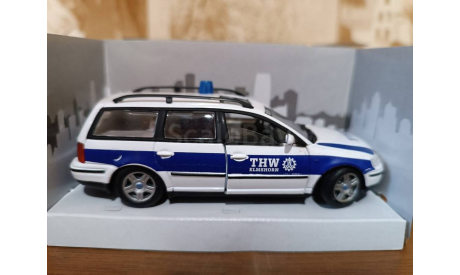 Volkswagen Passat Variant Cararama / Hongwell, масштабная модель, scale43