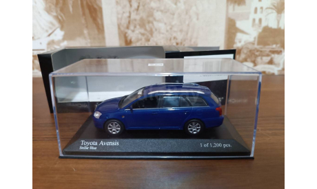 Toyota Avensis 2009 Minichamps, масштабная модель, scale43