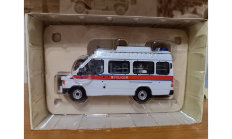 Ford Transit Corgi, масштабная модель, scale43