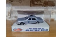 Chevrolet Caprice 1988 White Rose Collectibles, масштабная модель, scale43