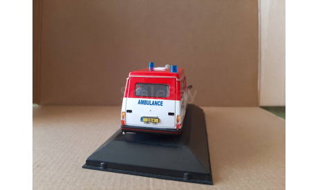 Volvo 264 ambulans Atlas, масштабная модель, scale43