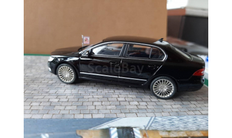 Skoda Superb prezident Milos Zeman ABREX, масштабная модель, scale43, Škoda