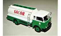 1/43 IXO Special C FIAT 643N (4x2) SACOR 1960 green/white, масштабная модель, scale43