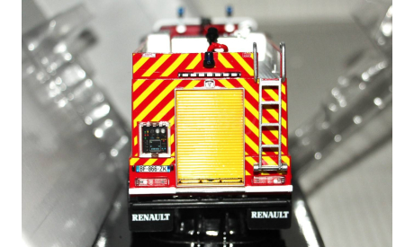 1:43 Norev RENAULT Kerax (8x4) Pompiers FMOGP 2008 red, масштабная модель, scale43