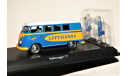 1/43 Schuco VW T1 Bus ’LUFTHANSA’ mit 2 Stewardess-Figuren, blue/yellow, Grrmany, масштабная модель, Volkswagen, scale43