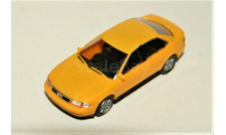 1/87 Rietze AUDI A4 1.8T (4x2) 4-Door Sedan yellow, Germany