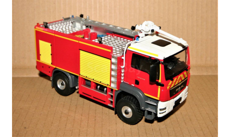 Eligor MAN TGS 18.440 (4x4) Vim Gimaex Aeroport ou Armee red, масштабная модель, scale43