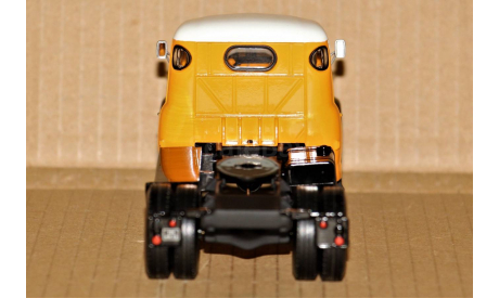 1/43 Norev WILLEME LD 610T (4x2) DUNLOP 1956-1960 orange, France, масштабная модель, scale43