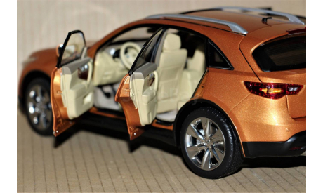 1/18 Paudi #5501 INFINITI FX50 2009 gold bronze metallic, масштабная модель, Paudi Models, scale18