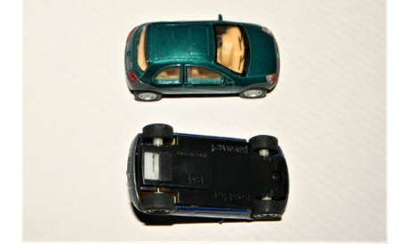1/64 Kinsmart FORD Ka (4x2) 1996-2008 blue & green, масштабная модель, scale64