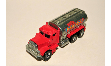 Hot Wheels Metal PETERBILT (6x4) Rail Road red/silver, USA, масштабная модель, Hot Wheels, made in Malaysia, scale0