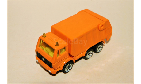 SIKU Mercedes-Benz NG (6x4) Communal Truck 1973 orange, Germany, масштабная модель, Majorette (made in France), scale0