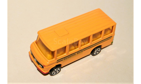 Corgi Juniors MERCEDES-BENZ T2 (4x2) School Bus 1967 yellow, Germany, масштабная модель, Corgi Juniors (made in England), scale0