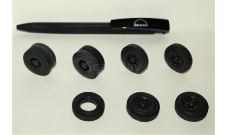 1/43 Колёса-5: МАЗ-520 (6х2) резина на дисках из чёрного пластика, запчасти для масштабных моделей, Made in Belarus, scale43