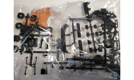 Сборная модель полуприцеп НЕФАЗ-96742, сборная модель (другое), AVD Models, 1:43, 1/43