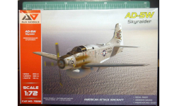 палубный самолет ДРЛО  AD-5W Skyraider  1:72 A&A models  (ex-Scale Wings)