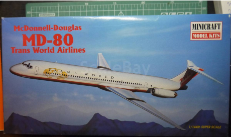 пассажирский самолет  McDonnel Douglas MD-80 1:144 Minicraft, сборные модели авиации, scale144