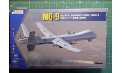 ударный БПЛА MQ-9 Reaper 1:72 Kinetic