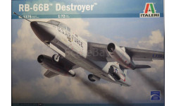 разведывательный самолет RB-66B  Destroyer 1:72 Italeri