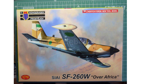 учебно-боевой самолет  SIAI SF-260W Warrior ’Над Африкой’ 1:72  KP, сборные модели авиации, 1/72