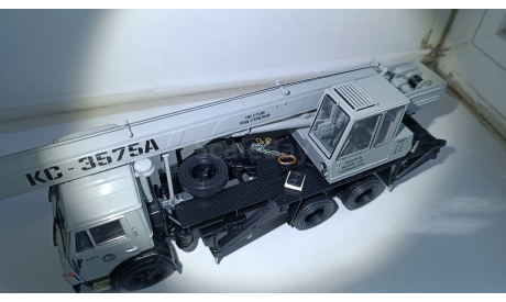 Камаз КС-3537А Автокран, масштабная модель, ПАО КАМАЗ, scale43