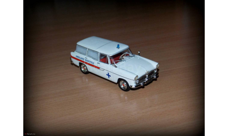 Simca Marly (ambulance municipale) скорая медицинская помощь ambulance, масштабная модель, scale43
