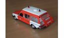 Mercedes-Benz W123 300D (Feuerwehr). скорая медицинская помощь ambulance, масштабная модель, 1:43, 1/43