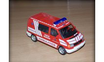 VOLKSWAGEN Transporter T4 (ambulance) скорая медицинская помощь ambulance, масштабная модель, 1:43, 1/43
