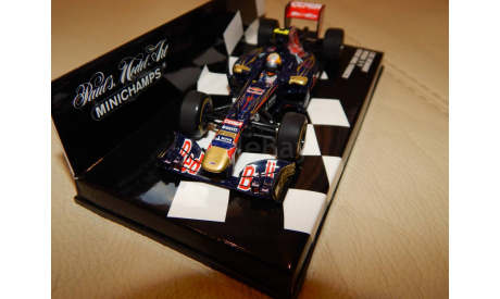 SCUDERIA TORO ROSSO J.-E.VERGNE SHOWCAR 2012 410120087 Minichamps, масштабная модель, 1:43, 1/43