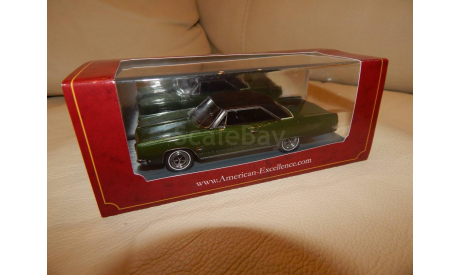 Plymouth Sport Fury 2-Door Hardtop 1968 (green metallic / black) NEO 44700, масштабная модель, Neo Scale Models, 1:43, 1/43