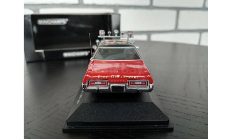 Dodge Monaco 1974 Minichamps 1:43 400144790, редкая масштабная модель, 1/43