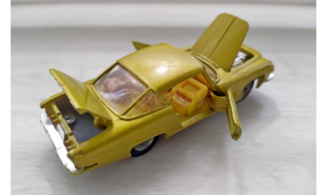 Ghia L 6.4 with Chrysler V8 Engine, Yelow, редкая масштабная модель, Corgi Toys, 1:43, 1/43