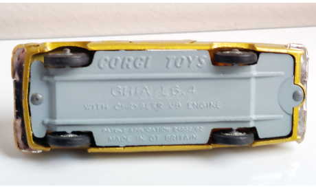 Ghia L 6.4 with Chrysler V8 Engine, Yelow, редкая масштабная модель, Corgi Toys, 1:43, 1/43