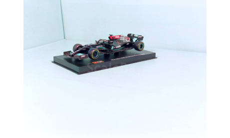 Mercedes -AMG F1 W12 E Performance #77, 2021 г. Valtteri Bottas, масштабная модель, BBurago, Mercedes-Benz, scale43