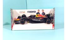 Red Bull Racing RB19 #1 World Champion Max Verstappen, масштабная модель, BBurago, Red Bull F1, scale43