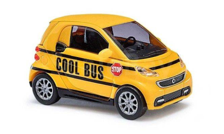 1:87 Smart Fortwo 2012 ’Fußball-Fan’, масштабная модель, Busch, scale87